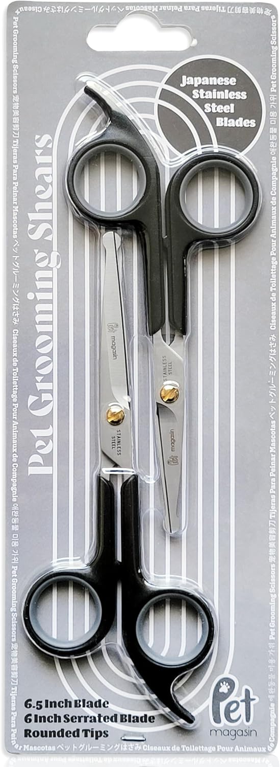 Full packaging view of the authentic Pet Magasin two piece scissor set.