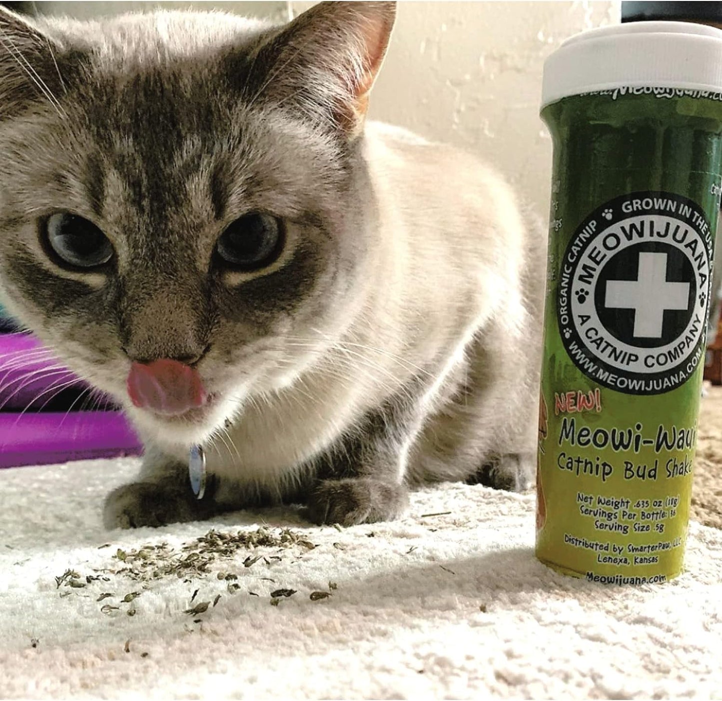Organic ingredients pet catnip mix close up packaging look