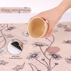 Close up of absorbent fabric on Ieuumler pet pad
