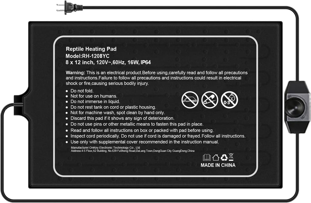 Close up view of the printed safety warnings and model specifications on the COSYTOUR heat mat.