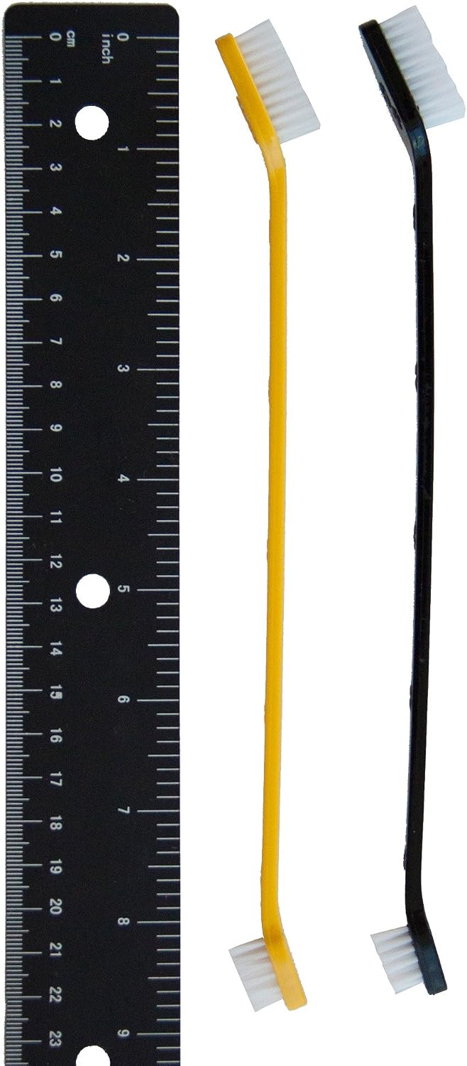 Side view of Pet Republique dog toothbrush demonstrating the comfortable finger grip handle