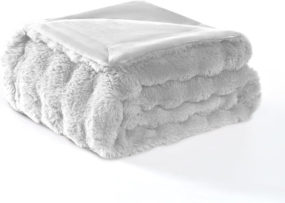 Modern Threads Water-Resistant Faux Rabbit Fur Pet Blanket for Dogs & Cats - Ultra-Soft Couch, Bed & Crate Protector, 30x40 White - Image 10