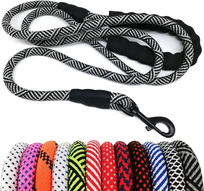 MayPaw Heavy Duty Rope Dog Leash, 3/6/8/10/12/15/20/30 FT Nylon Pet Leash, Soft Padded Handle Thick Lead Leashes for Large Medium Dogs (Blue Black, 1/2" * 8') - Image 14