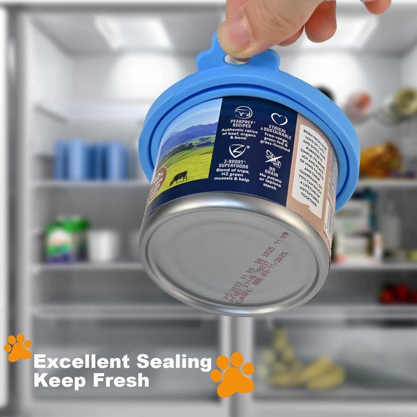 Close up of Yobbai silicone lid tab for easy removal