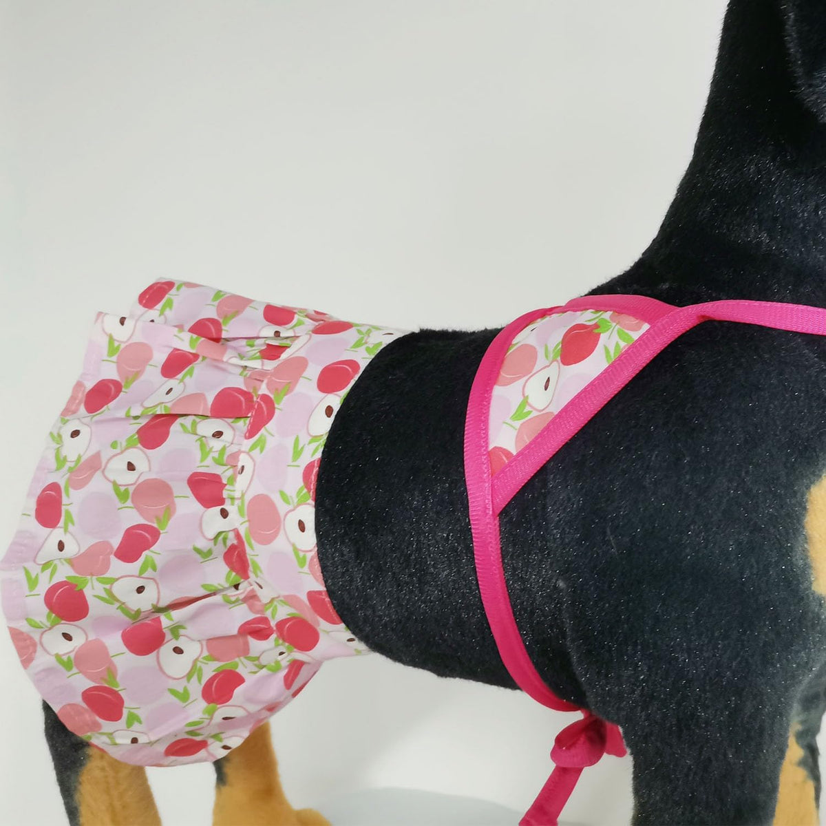 HDKUW lightweight polyester blend dog swimwear close up stitching