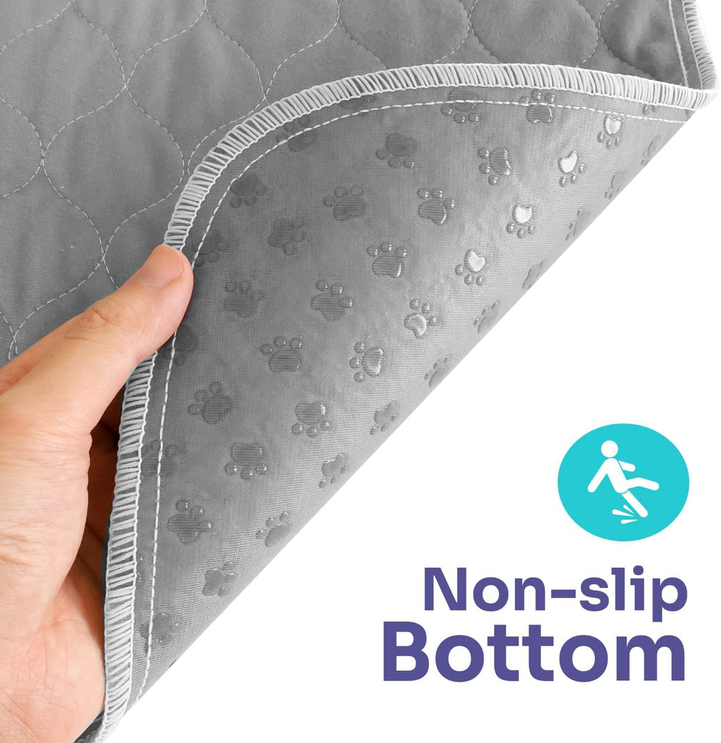 Bottom view showing the non-slip grip of the pet mat
