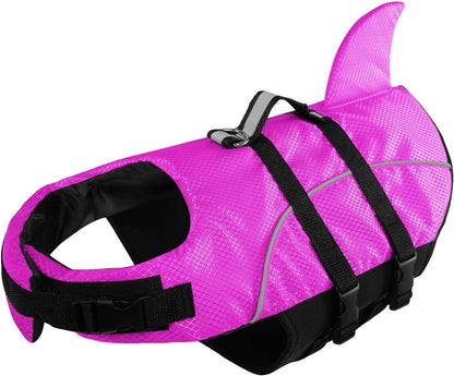 Close up view of the durable ripstop fabric and reflective strips on the Queenmore dog swimming safety jacket.