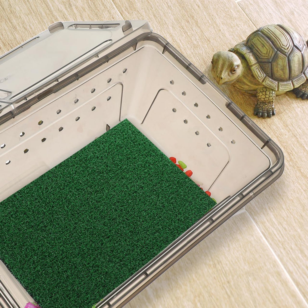 Yardwe fake grass mat used for home micro landscaping and flowerpot decoration.