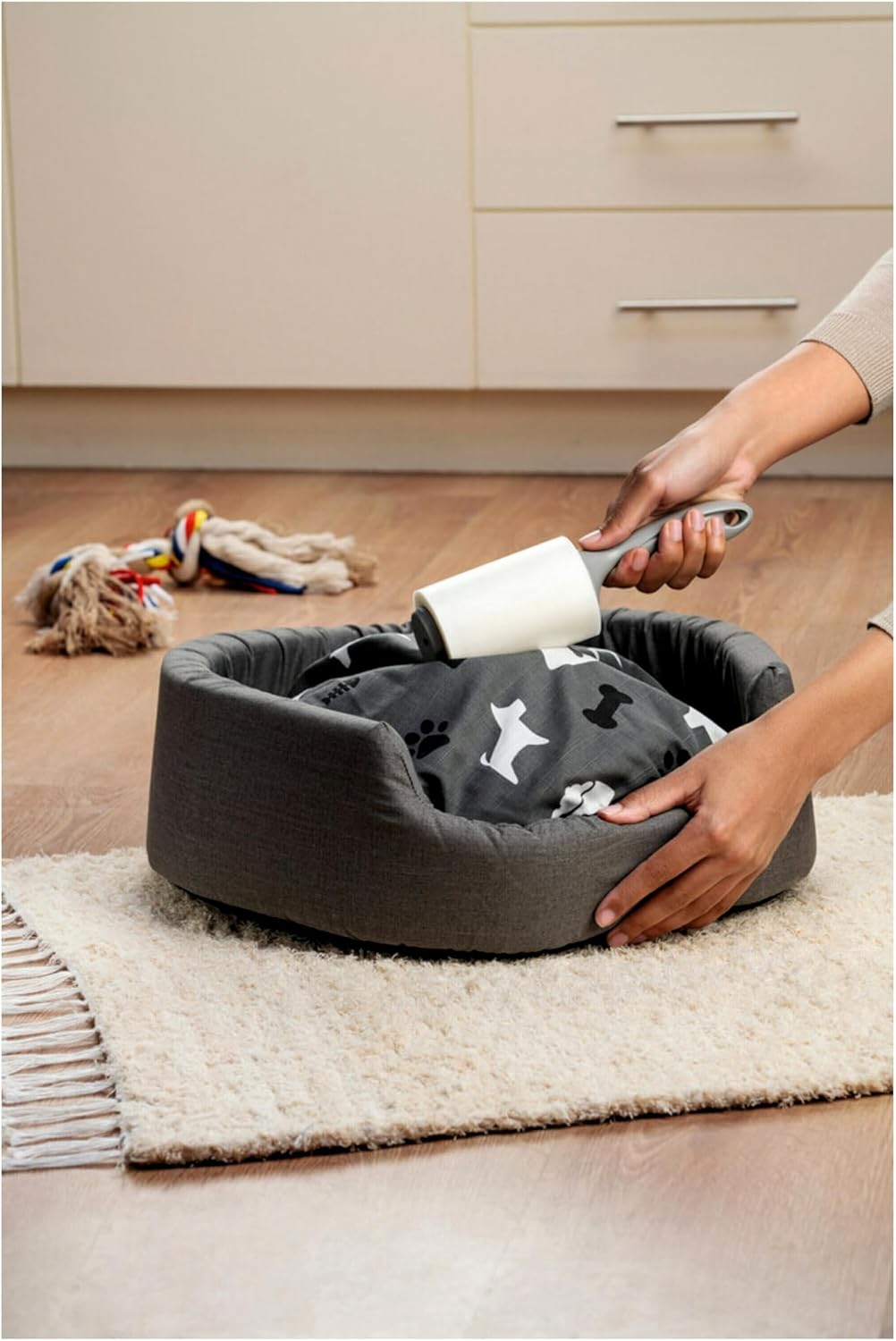 Scotch-Brite Pet Extra Sticky Lint Rollers 4 Rollers 48 Sheets Per Roller 192 Sheets Total - Image 9