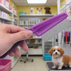Yumflan grooming comb for removing ticks and lice