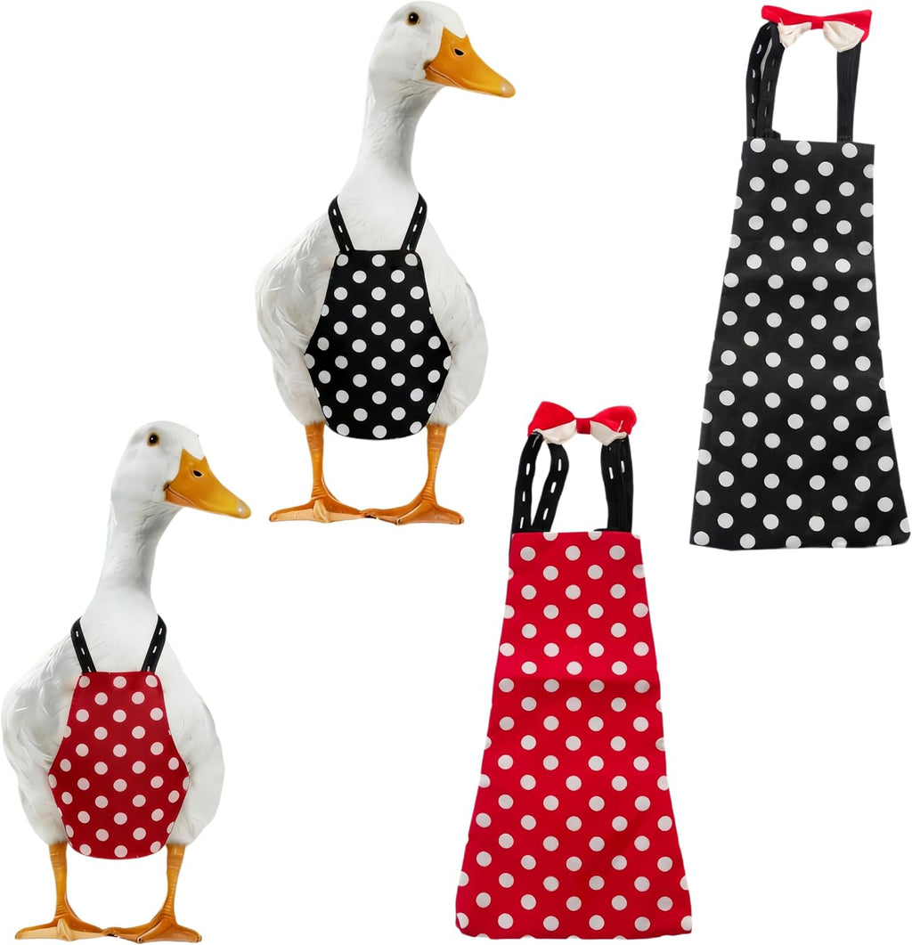 Magnoloran poultry nappy red polka dots pattern