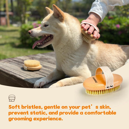 Non slip grip pet brush being held to demonstrate low wrist strain