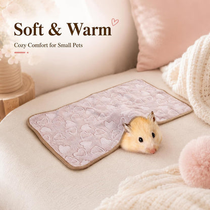 Waterproof lining detail on underside of pet mat