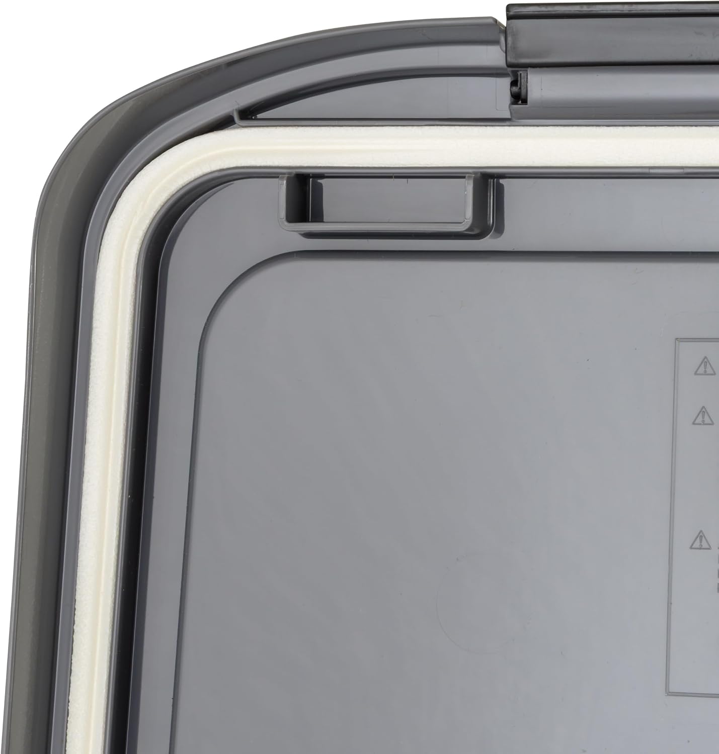 Included scoop inside Iris USA pet food storage container