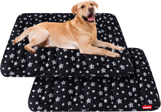 Moonsea dog crate mat front view black star print
