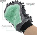 Close up of silicone bristles on Histotree pet grooming glove