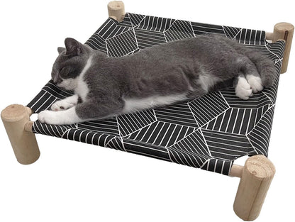 Small cat resting on elevated Pozico pet bed
