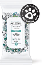 Pet-Pourri odor eliminating wipes pack highlighting the fifty count plant based formula.