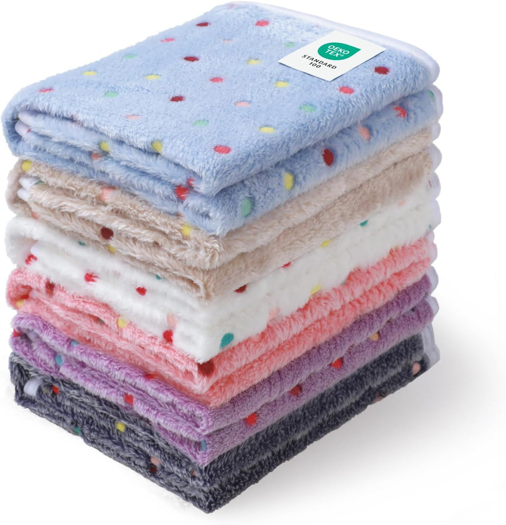 Demonstration of washing the machine washable Luciphia polyester fleece blanket easily.