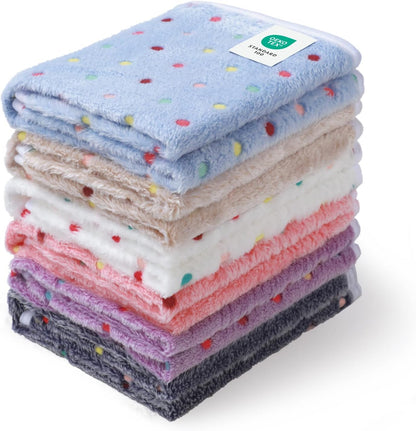 Demonstration of washing the machine washable Luciphia polyester fleece blanket easily.