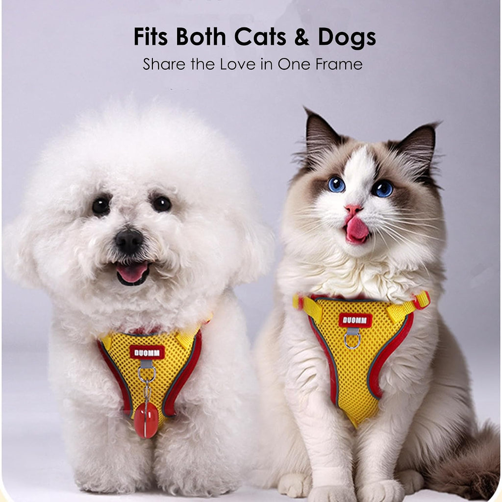 Close up of Muejjur cat harness quick-release buckles and mesh material