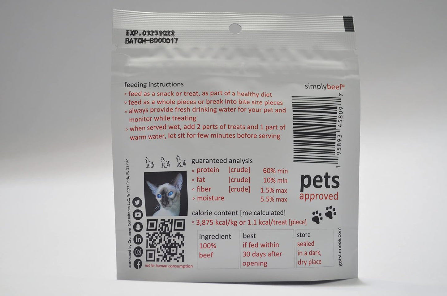 Close up of Got Siamese? dehydrated beef chunks for cats and dogs