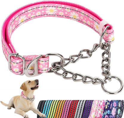 ONEFOJOJO comfort training dog collar showing proper two finger fit
