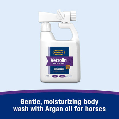 Farnam Vetrolin conditioning shampoo application on a horse