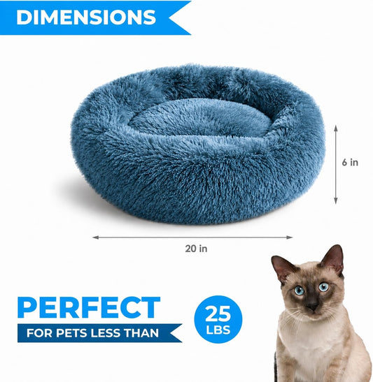 Side view of plush raised edges on Whiskers & Friends pet bed