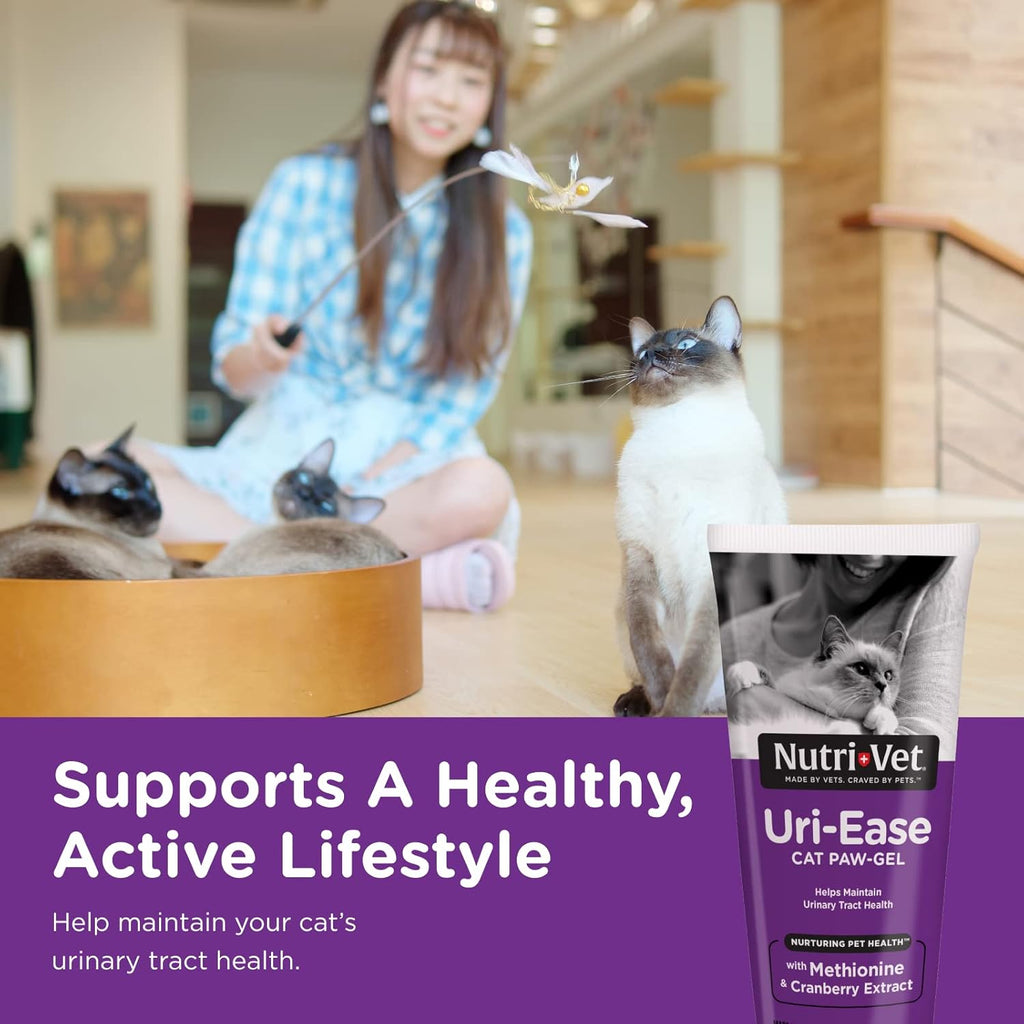 Nutri-Vet Uri-Ease 3-ounce cat supplement tube with label details