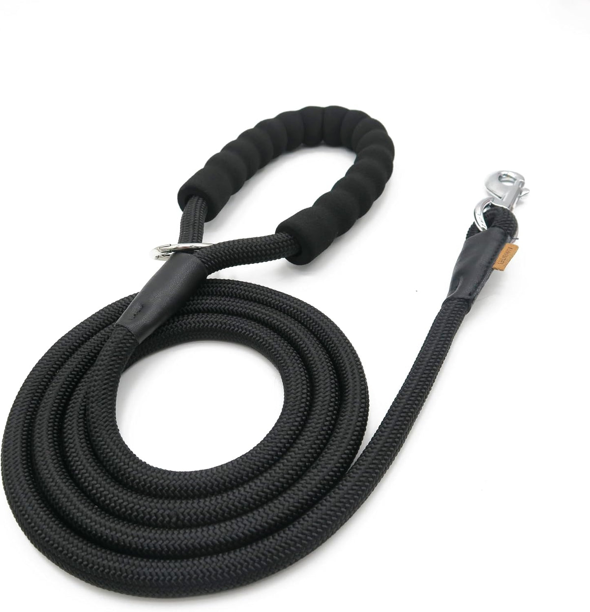 Aiminto braided rope dog leash front view showcasing the heavy duty black nylon construction.