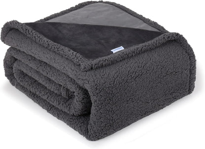Premium Cooling Blanket for Medium Dogs - Breathable Summer Cold Pet Throw Blanket, Q-MAX>0.5, Washable Durable Soft Cooling Cat Mat for Hot Weather, Grey,30x40 - Image 15