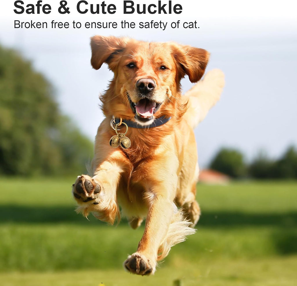 Matwsec pet tracker bell set showing the heavy duty metal round clasp for secure attachment.