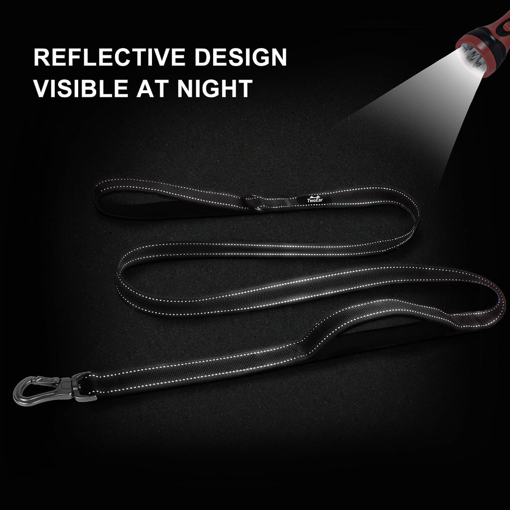 TwoEar black dog leash traffic control handle being held close to the clasp for safety.