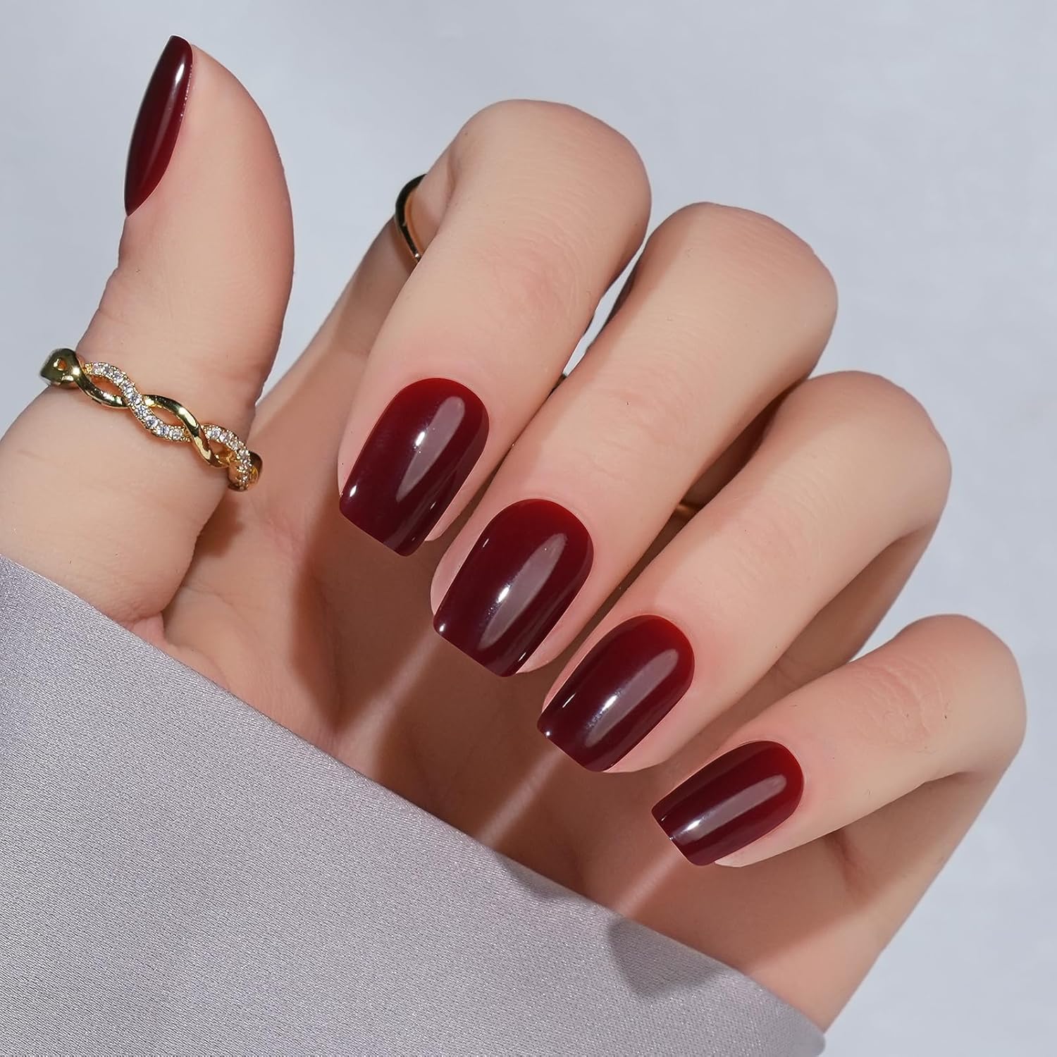 Jofay Fashion short square wine red press on nails front view