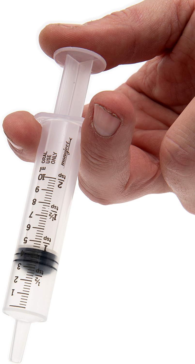 Close up of Lixit syringe measurement markings