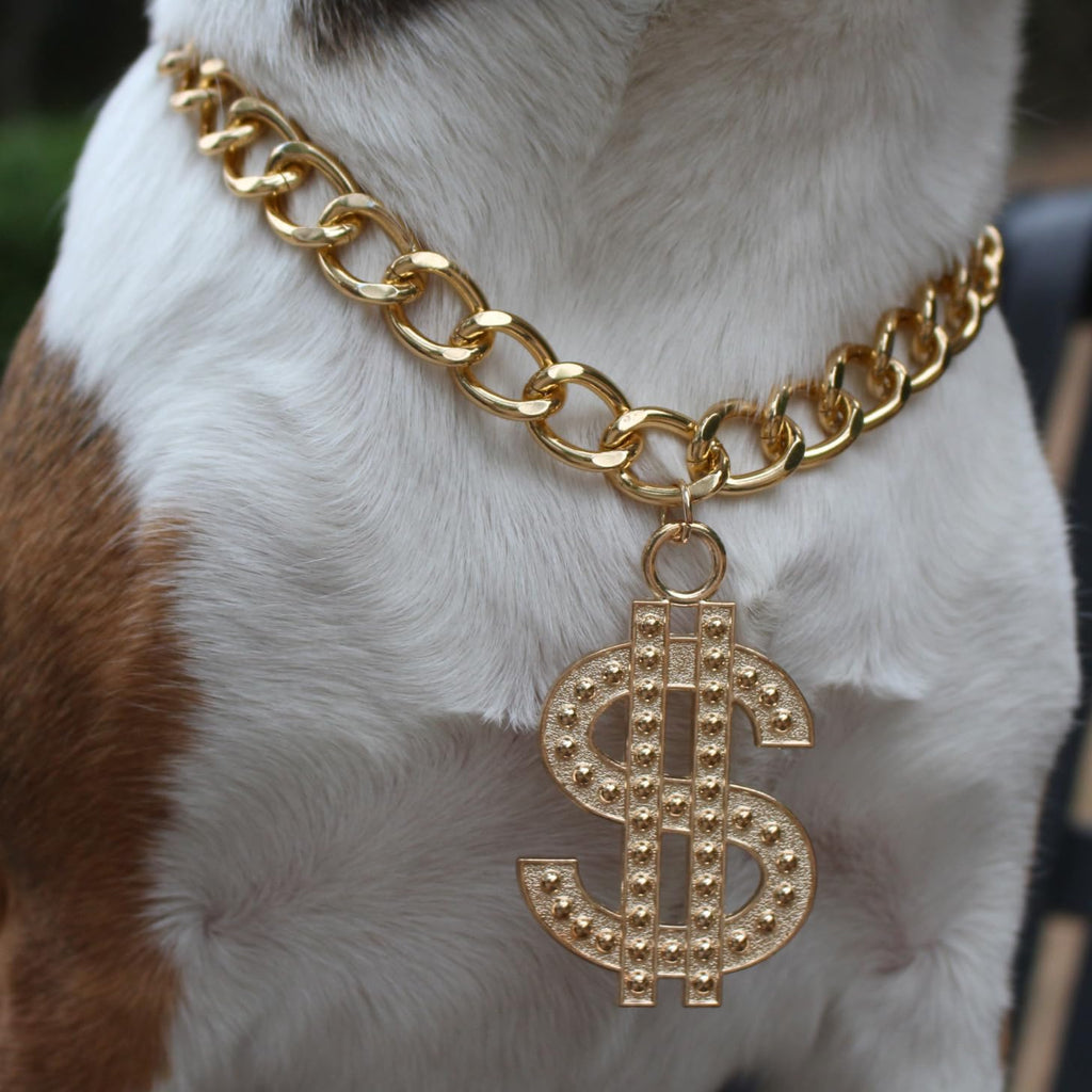Lightweight Cuban link necklace for dogs and cats close up