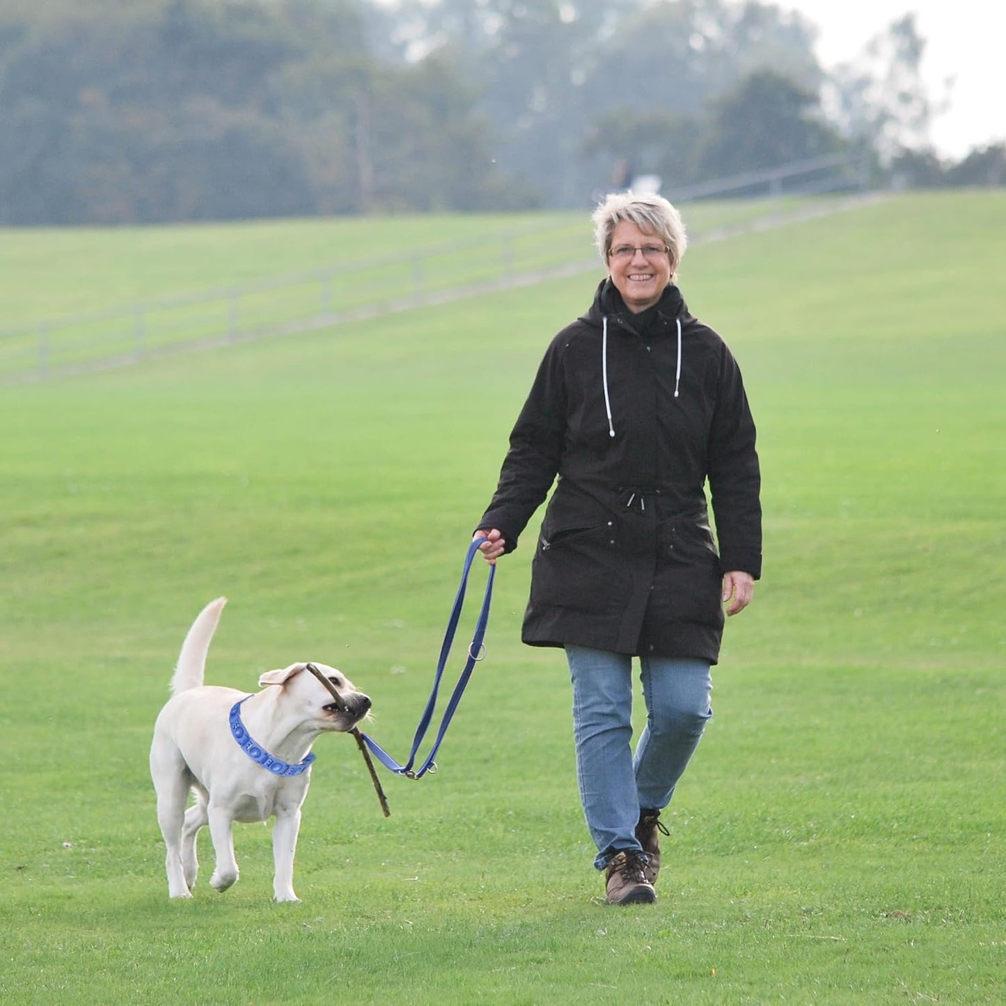 Demonstration of adding extra links to the 1TO3GO adjustable dog collar