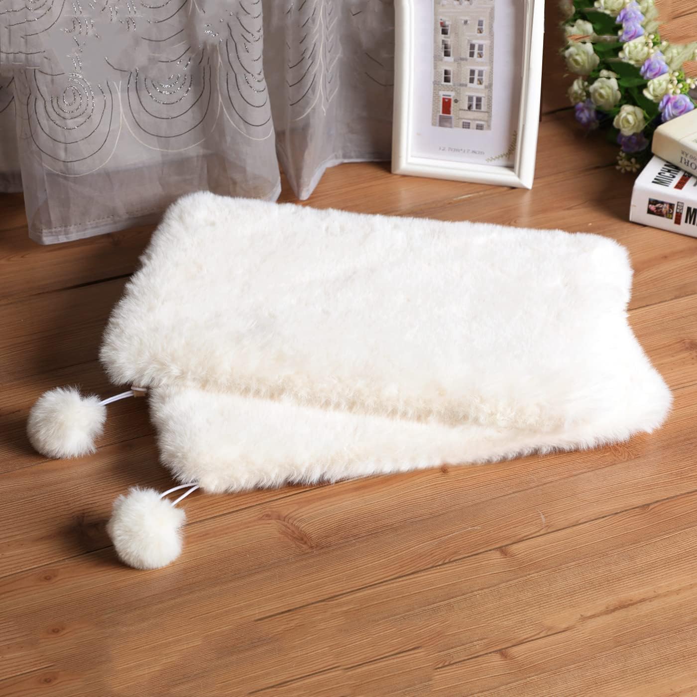 SHENGOCASE rectangular faux rabbit fur pet bed cushion pad front view