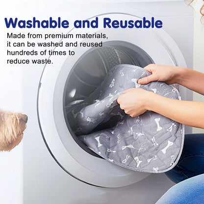 Anti-slip silicone backing detail on pet training pad