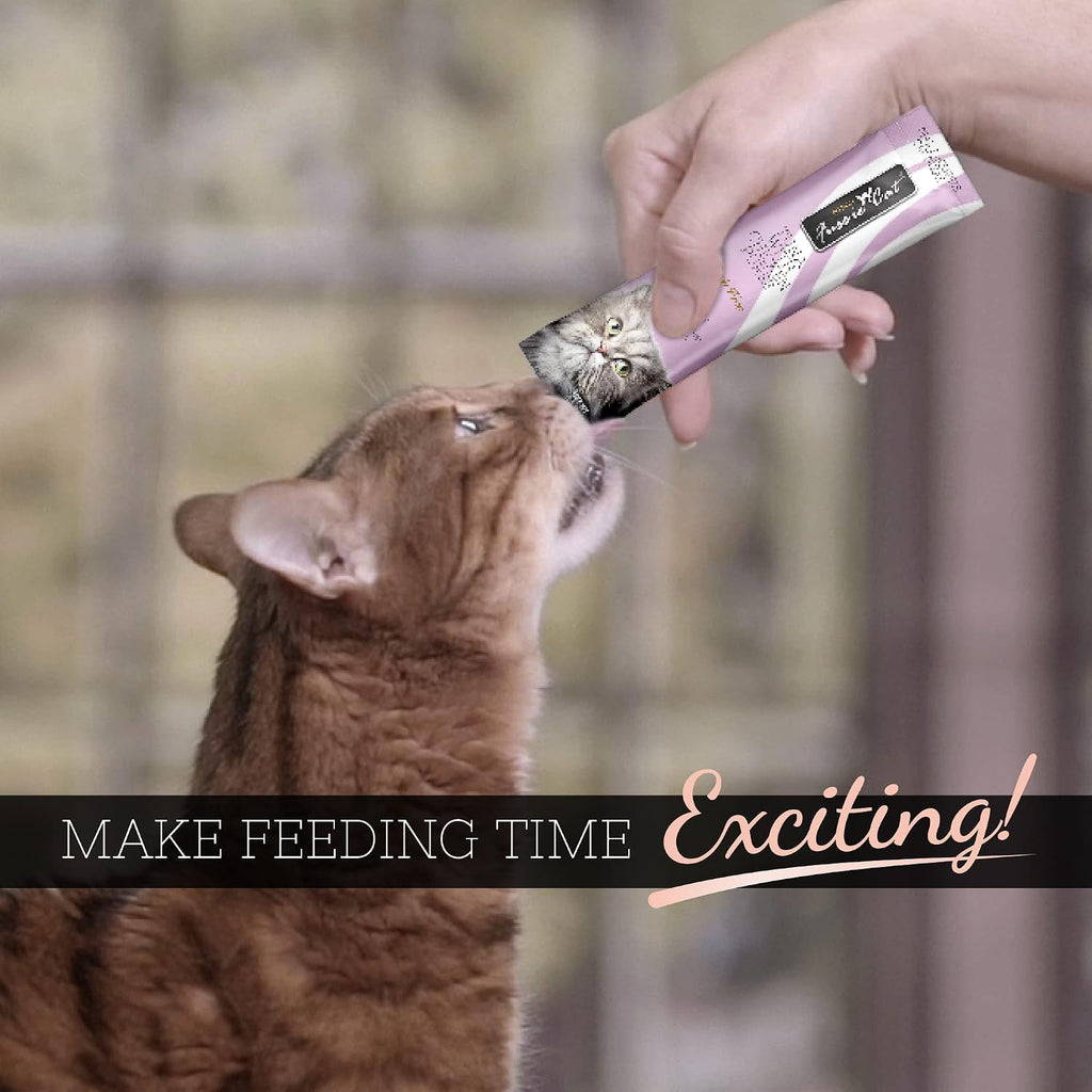Fussie Cat tuna and chicken recipe pouch close up