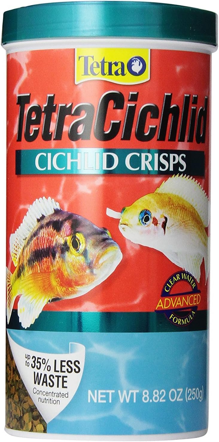 Top and mid water feeding fish food flakes by Tetra