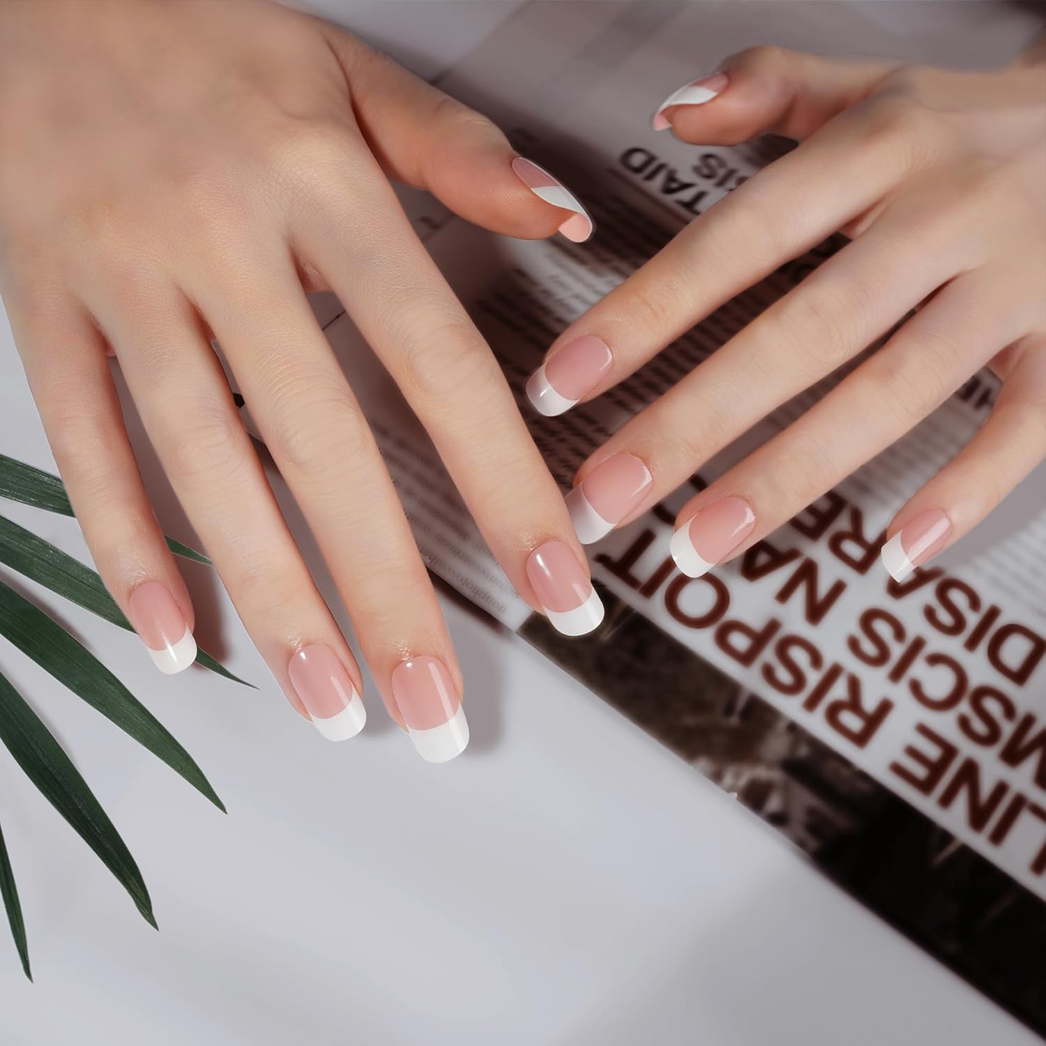 Danni & Toni Happy-Go-Lucky semi cured gel nail strips front view