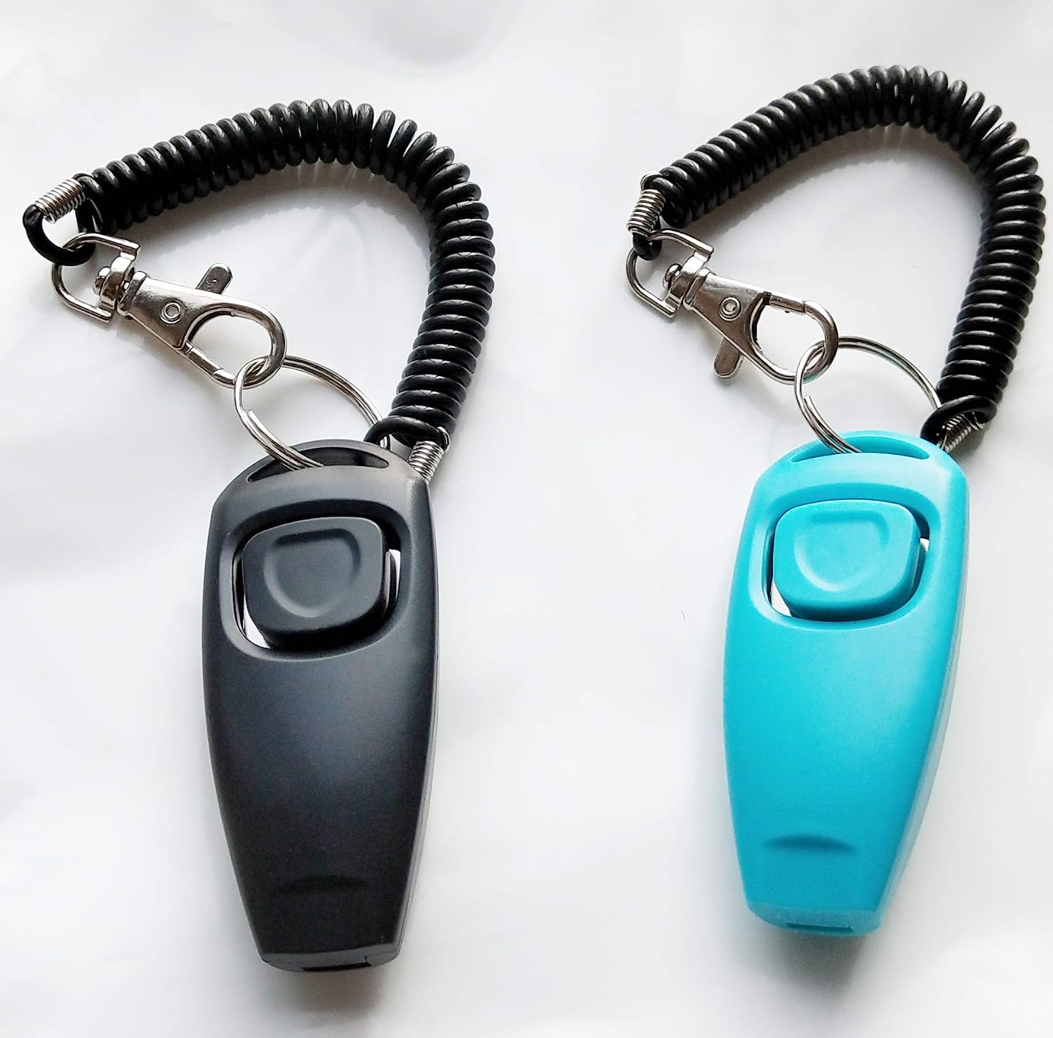 HoAoOo pet training clicker whistle package used for behavior correction in puppies.