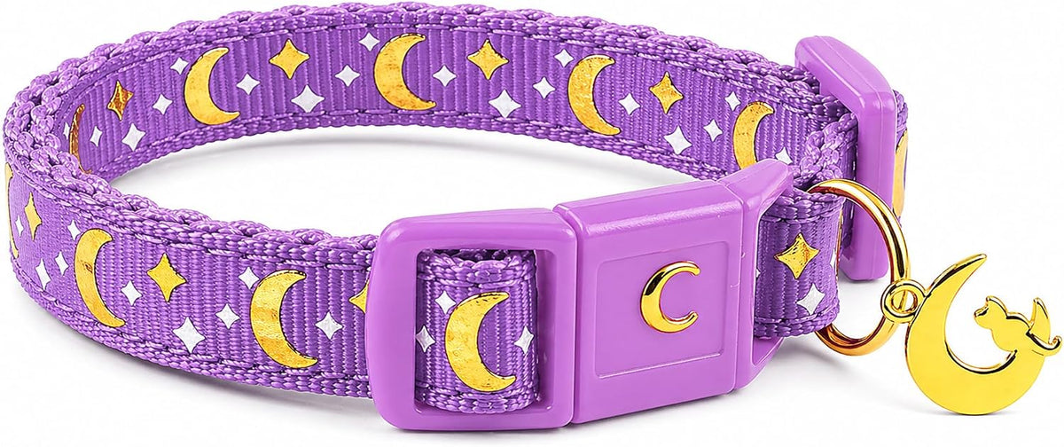 Waaag celestial safety collar for small cats showcasing the adjustable slider detail