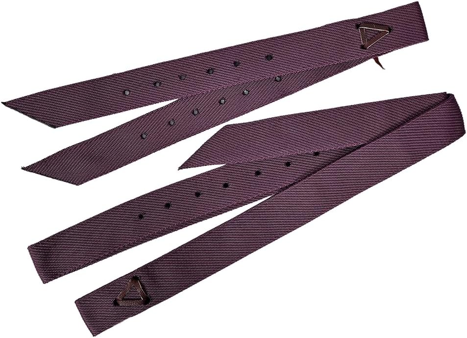 Close-up of the durable single-layer nylon webbing on the Hilason western saddle tie strap set.