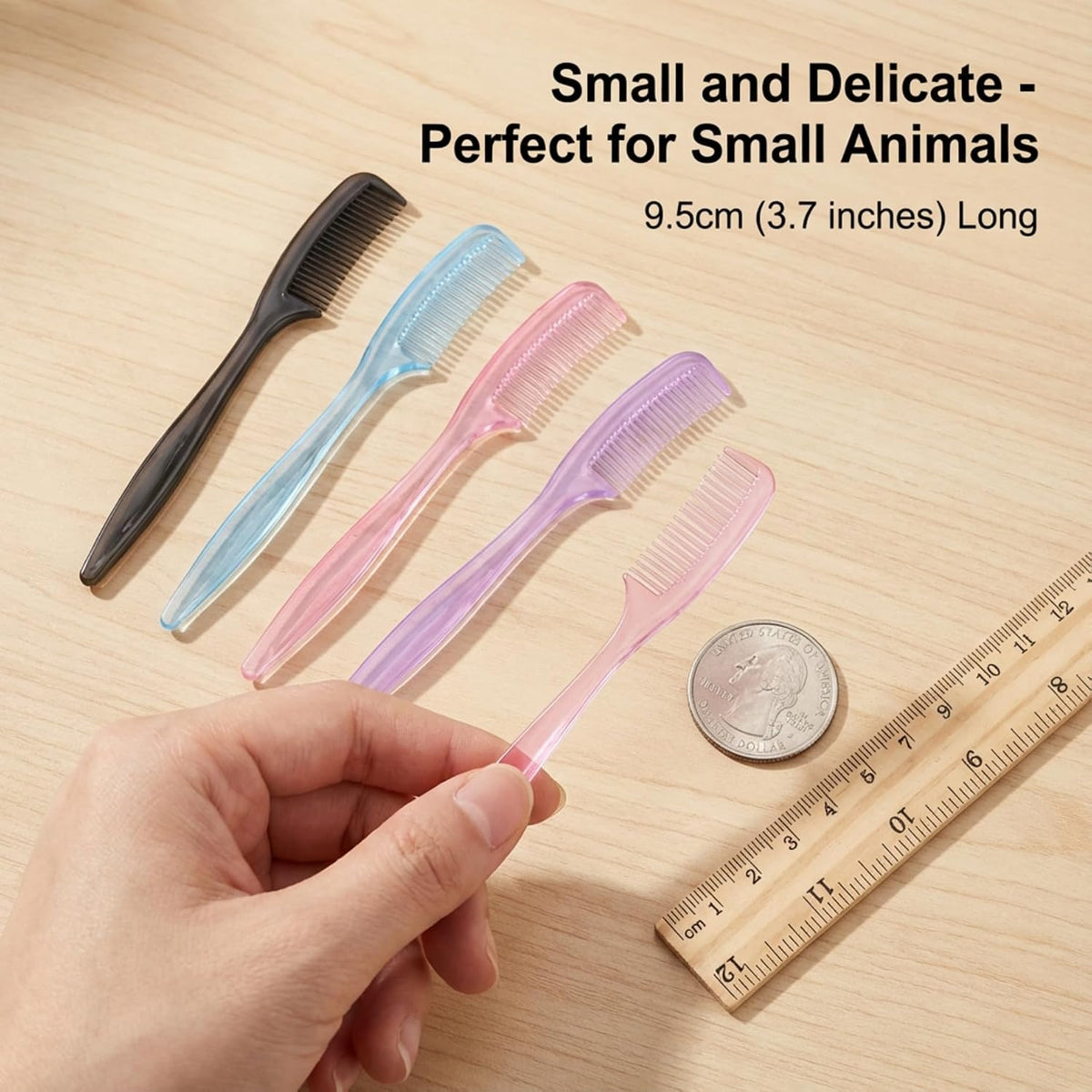 Easy to clean small animal comb set for preventing hairballs and mats
