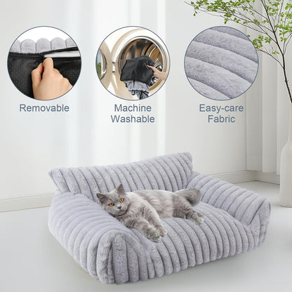 Side profile of Wn's Day plush pet chair