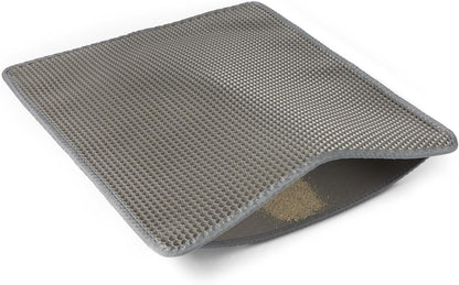 Amazon Basics non-slip cat litter trapper mat placed near a litter box