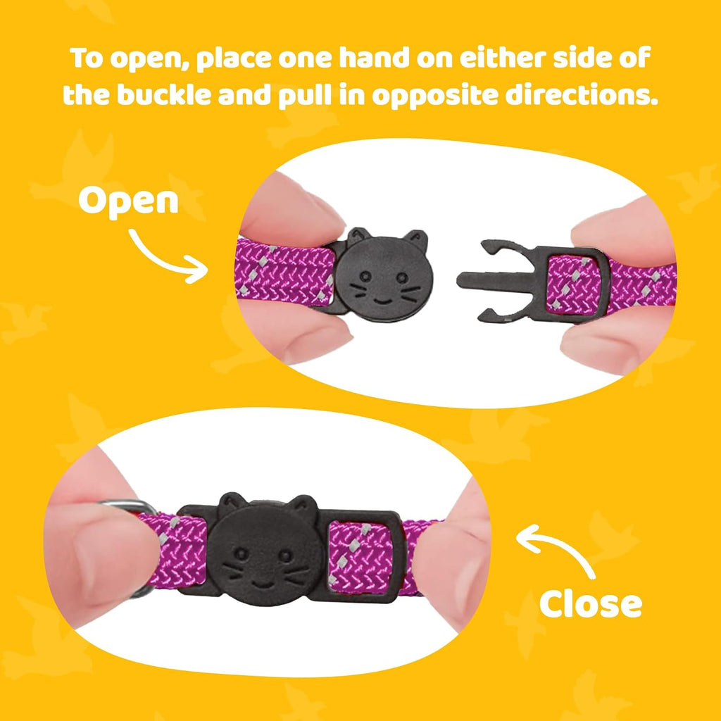 BirdsBeSafe elastic stretch cat collar laid flat to display full length adjustment.
